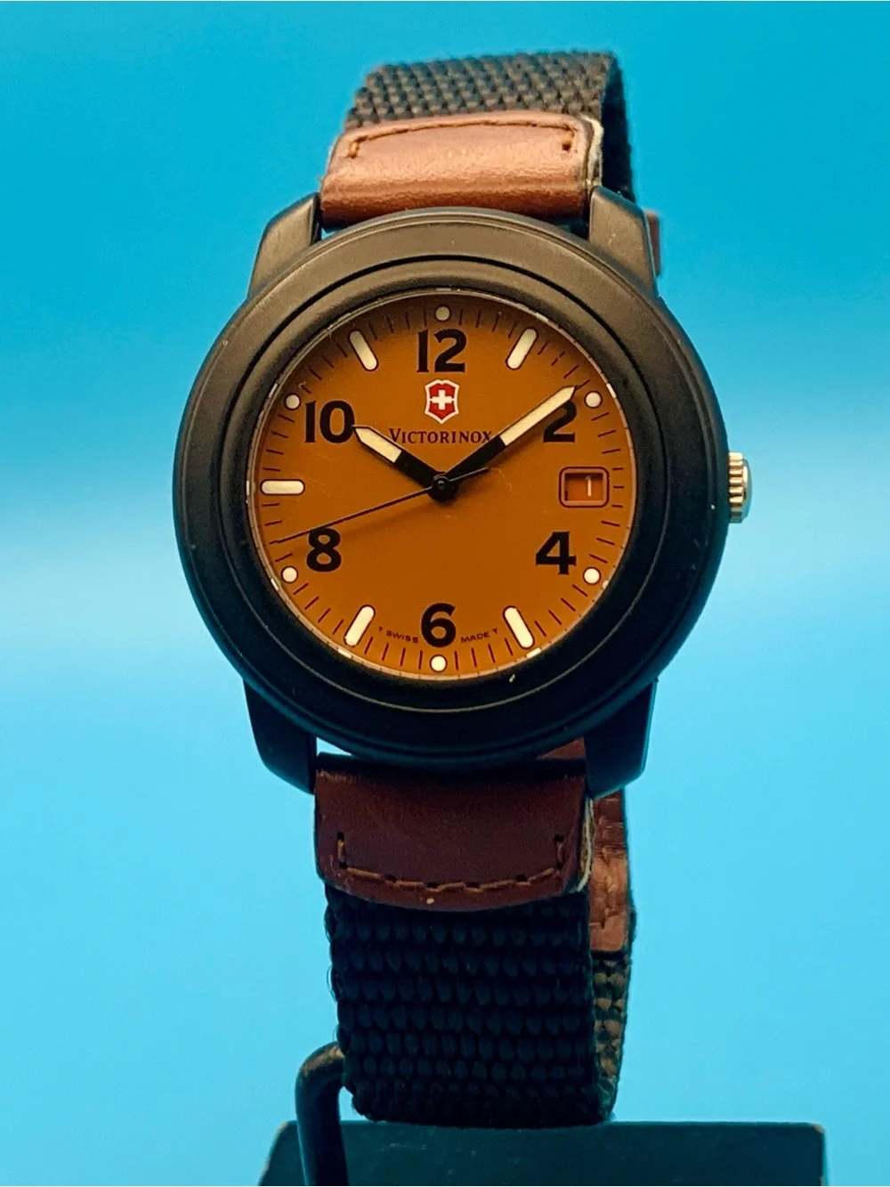 VICTORINOX YEOMAN Rare Men’s Vintage Swiss Wristwatch St Steel Works New Battery